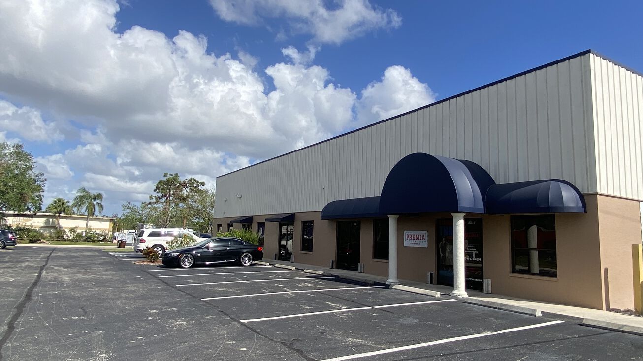 5636 Youngquist Rd, Fort Myers, FL 33912