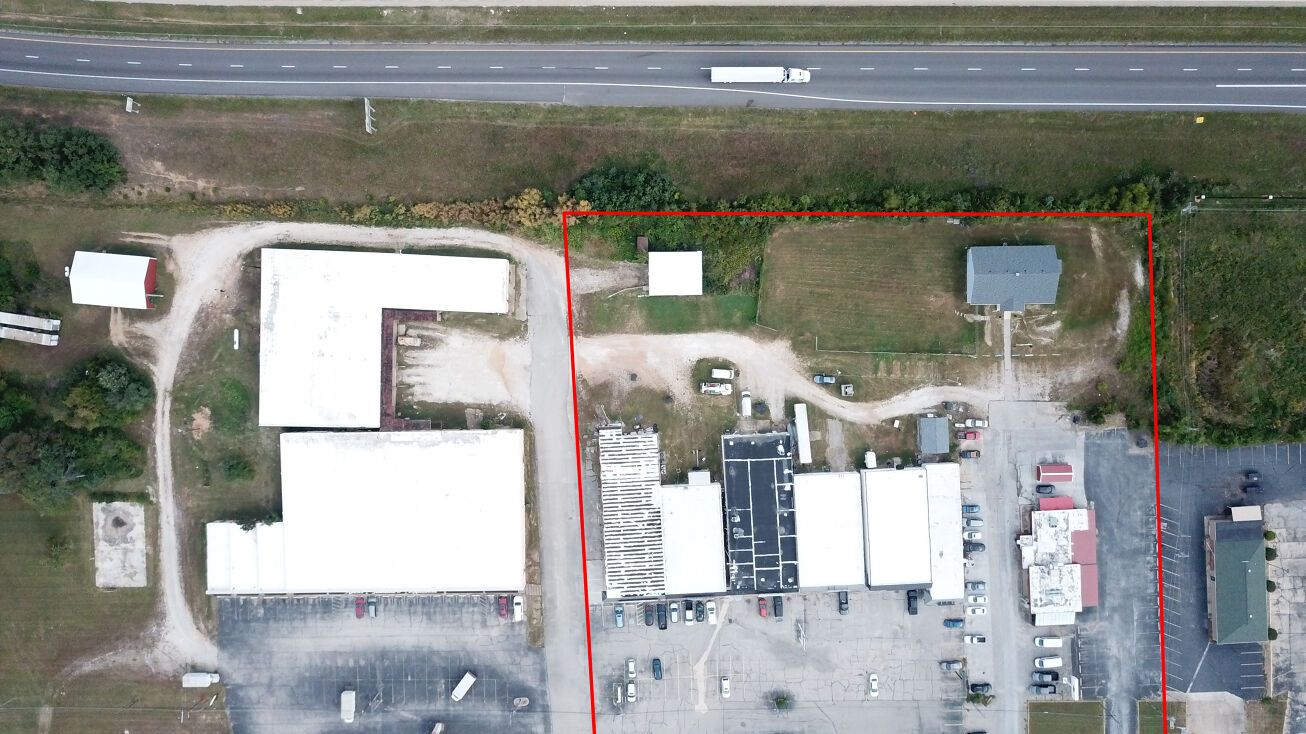 Pictures of Land property located at 198 Old Rte 66, Saint Robert, MO 65584 for sales - image #1