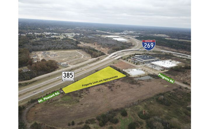 Pictures of Land property located at 660 S Mt Pleasant Rd, Collierville, TN 38017 for sales - image #1