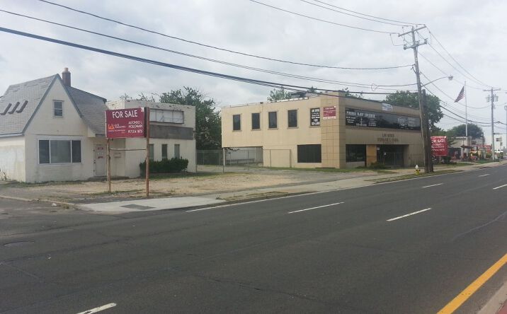 Pictures of Office property located at 2160 Hempstead Tpke, East Meadow, NY 11554 for sales - image #1