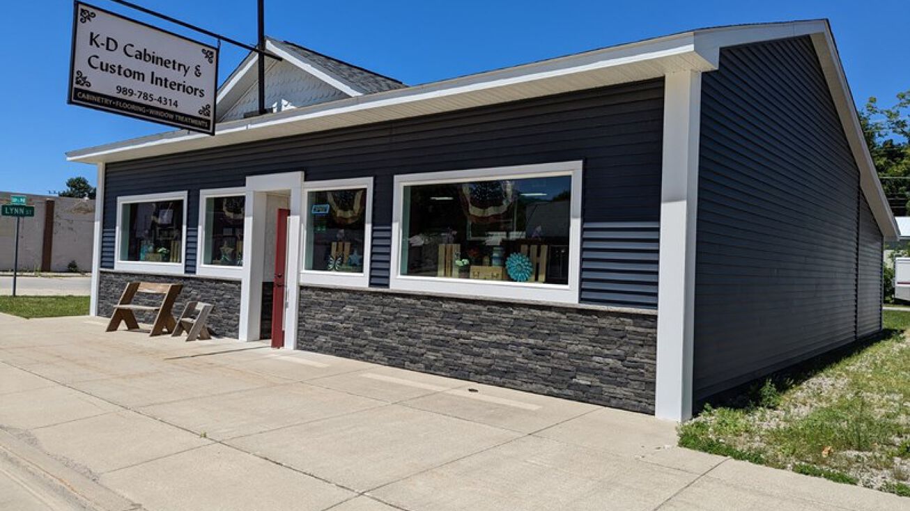 20488 State St, Onaway, MI 49765 Retail Property for Sale 20488