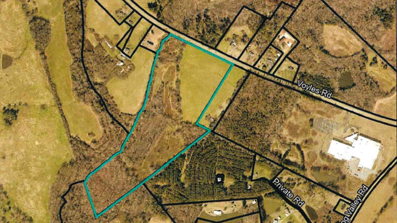 1265 Voyles Rd, Winterville, GA 30683