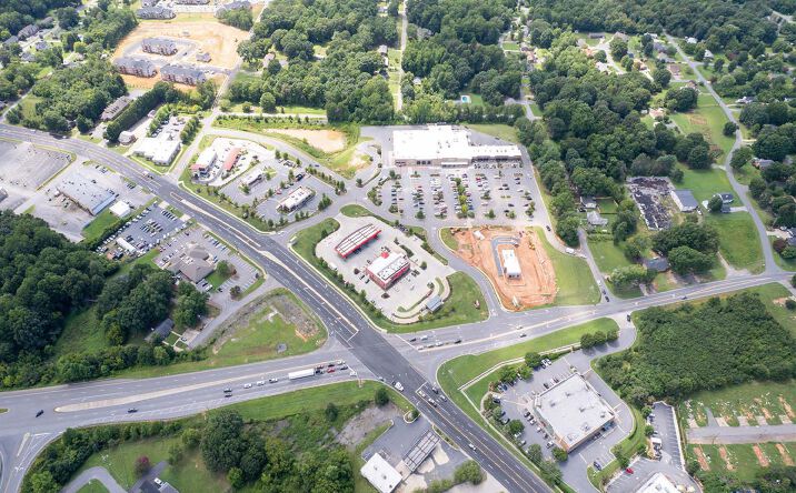 Pictures of Retail, Land property located at 2419 Springs Rd NE, Hickory, NC 28601 for sales - image #1
