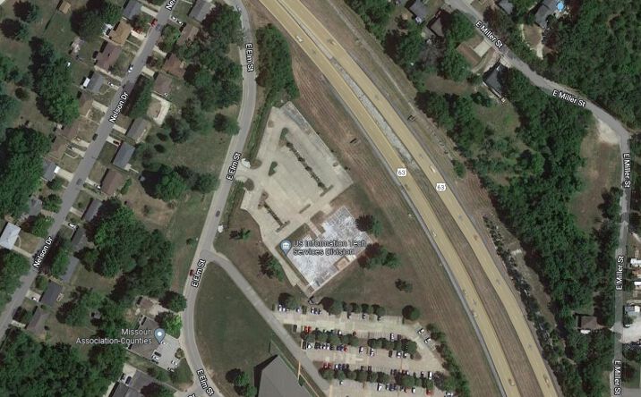 Pictures of Land property located at 1621 E Elm St, Jefferson City, MO 65101 for sales - image #1