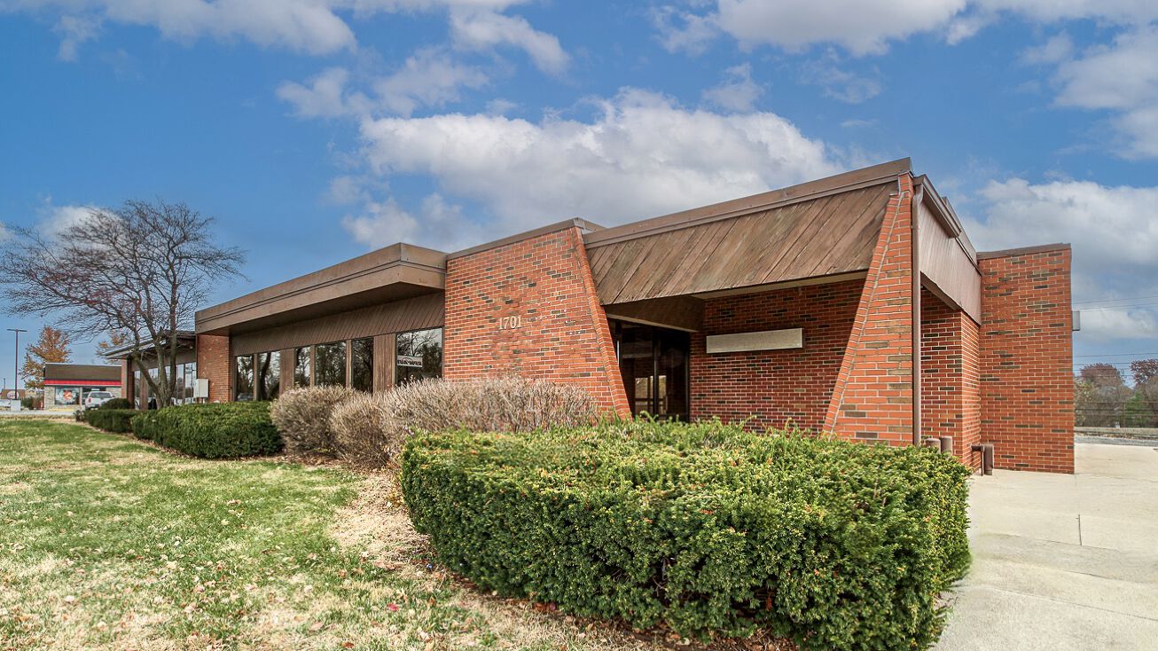 1701 S Belt Hwy, St Joseph, MO 64507