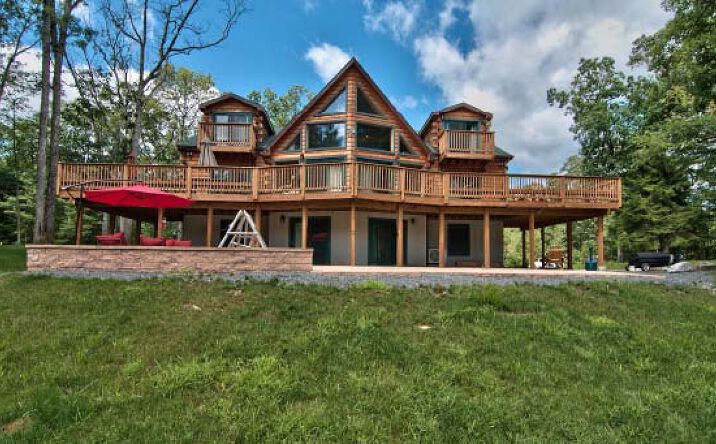 Pictures of Retail property located at White Haven, Pocono Mountains, PA 18661 for sales - image #1