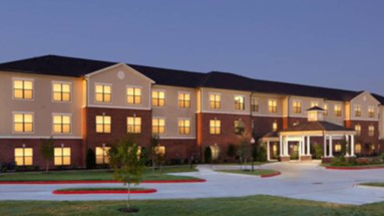 6105 W Orem Dr, Houston, TX 77085