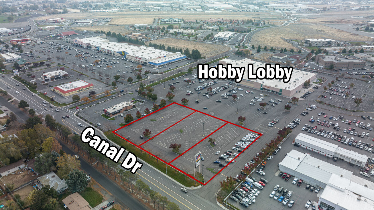 7011 W Canal Dr, Kennewick, WA 99336