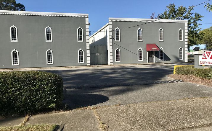 Pictures of Office property located at 2948 Mathers St, Mobile, AL 36607 for comps - image #1