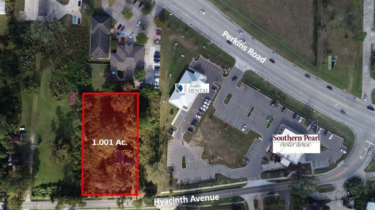 9933 Hyacinth Ave, Baton Rouge, LA 70810