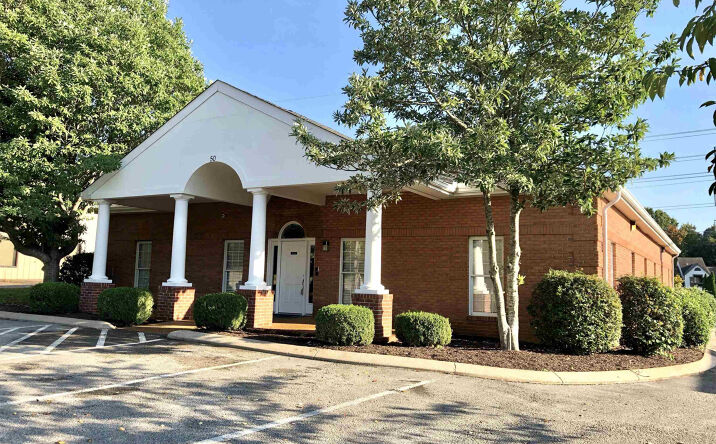 Pictures of Office property located at 50 Volunteer Boulevard, Jackson, TN 38305 for sales - image #1