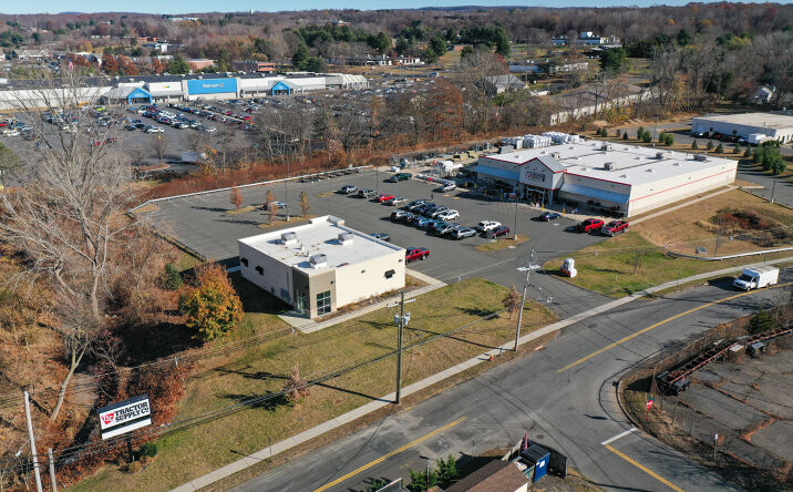Pictures of Office, Retail property located at 800 N Colony Rd, Wallingford, CT 06492 for sales - image #1