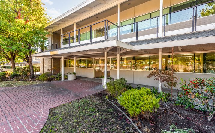 Pictures of Office property located at 511 Sir Francis Drake Blvd, Greenbrae, CA 94904 for sales - image #1