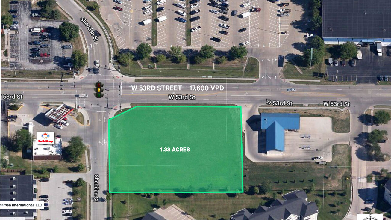 W 53rd Street & Sheridan Street, Davenport, IA 52806