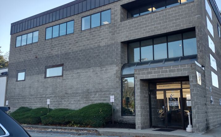 Pictures of Office property located at 191 Elm Street, Salisbury, MA 01952 for sales - image #1