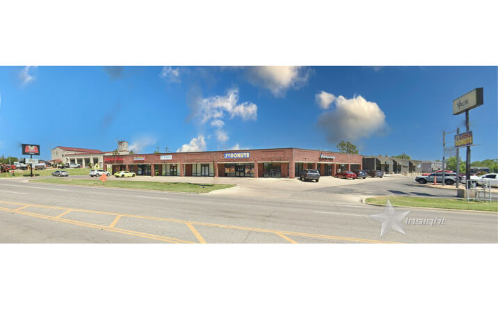 Pictures of Retail property located at 5117 W Gore Blvd, Lawton, OK 73505 for sales - image #1