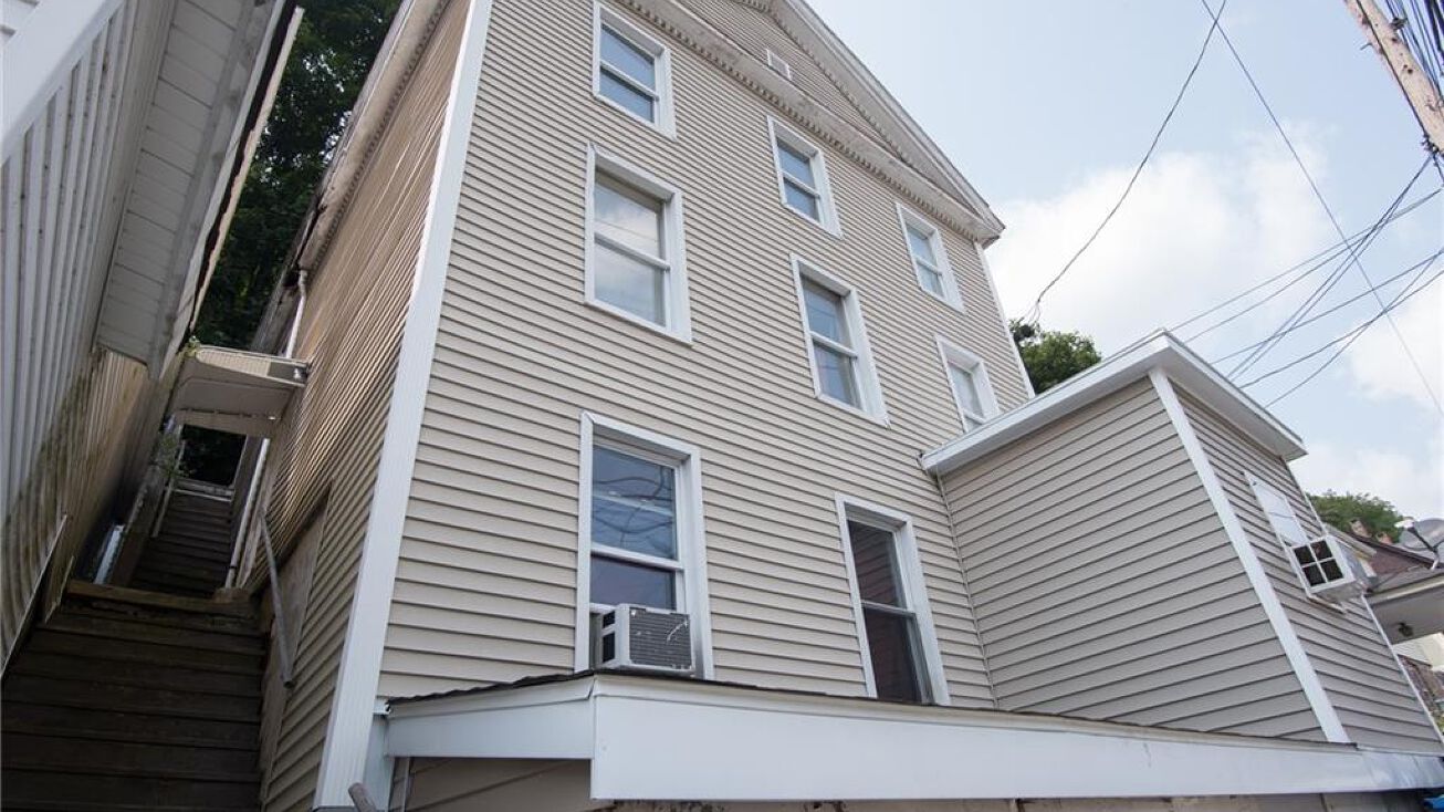 50 Union Street, Norwich, CT 06360