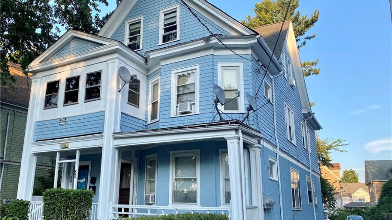 82 Cabot Street, Hartford, CT 06112