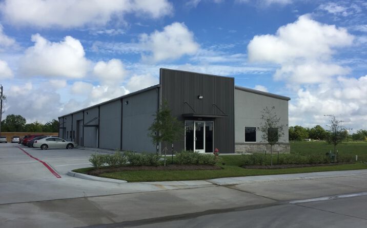 Pictures of Industrial property located at 1419 Atlantis Dr, Webster, TX 77598 for lease - image #1