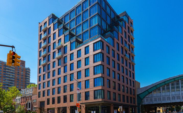 Pictures of Retail property located at 441 4th Ave, Brooklyn, NY 11215 for lease - image #1