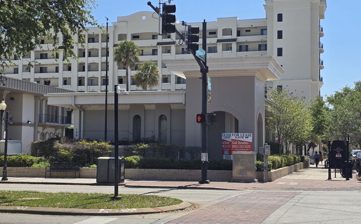Pictures of Retail, Office property located at 198 Broadway, Kissimmee, FL 34741 for lease - image #1