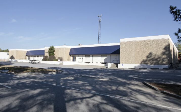 Pictures of Industrial property located at 675 Great SW Pkwy SW, Atlanta, GA 30336 for lease - image #1