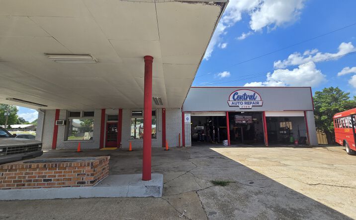 Pictures of Special Purpose property located at 2189 Central Ave, Memphis, TN 38104 for lease - image #1