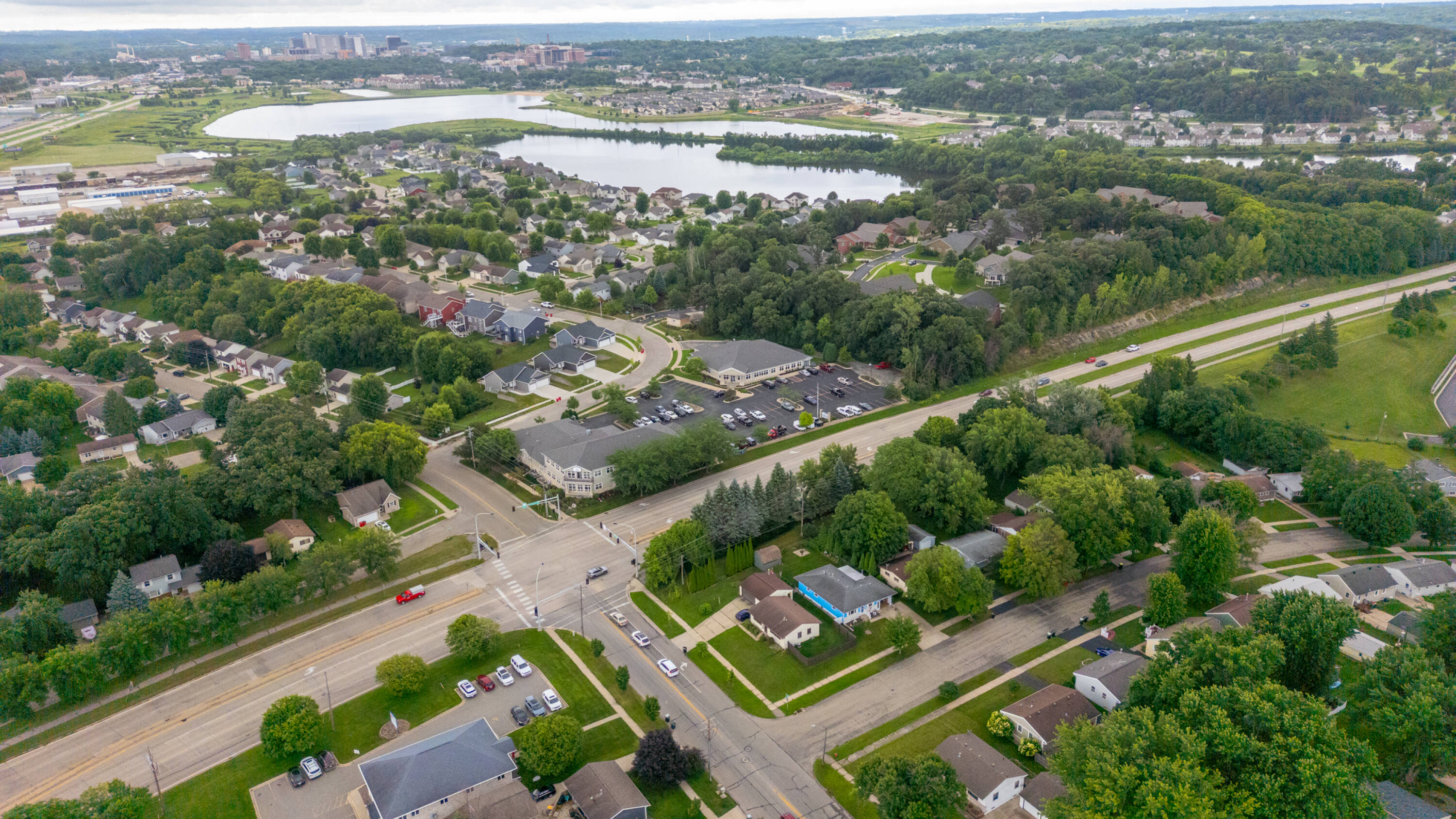 2858210