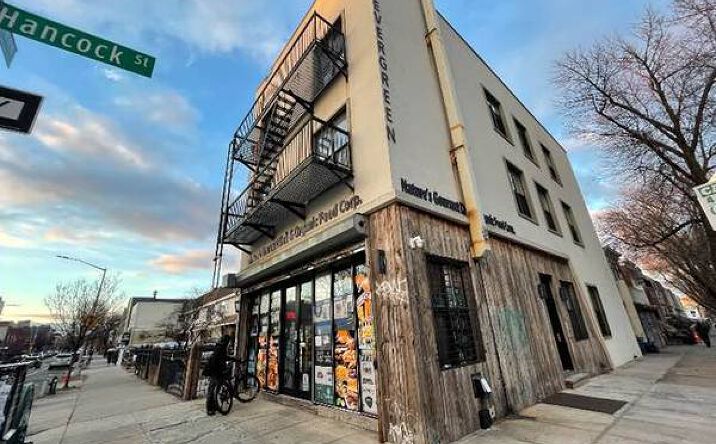 Pictures of Retail property located at 565 Evergreen Ave, Brooklyn, NY 11221 for lease - image #1