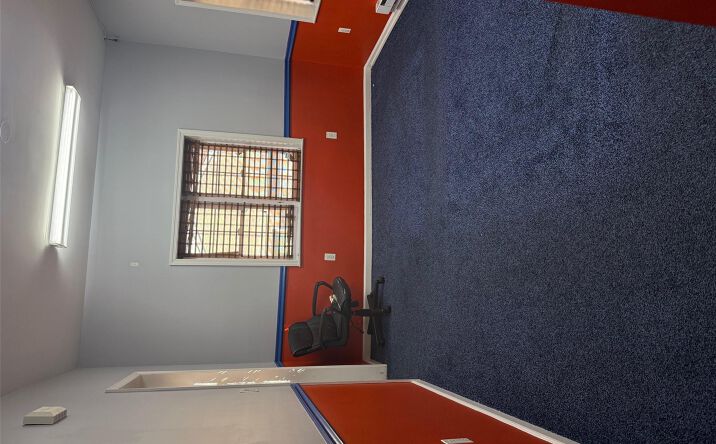 Pictures of Office property located at 3717 E Tremont Avenue, New York, NY 10465 for lease - image #1