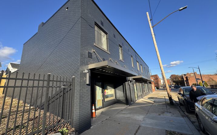 Pictures of Retail, Restaurant property located at 5335 Penn Ave, Pittsburgh, PA 15224 for lease - image #1