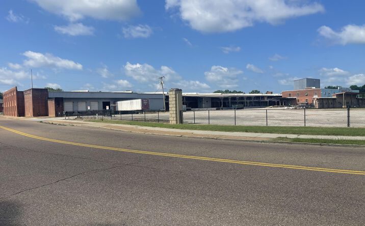 Pictures of Industrial, Retail property located at 1 A Street, Jackson, TN 38301 for lease - image #1