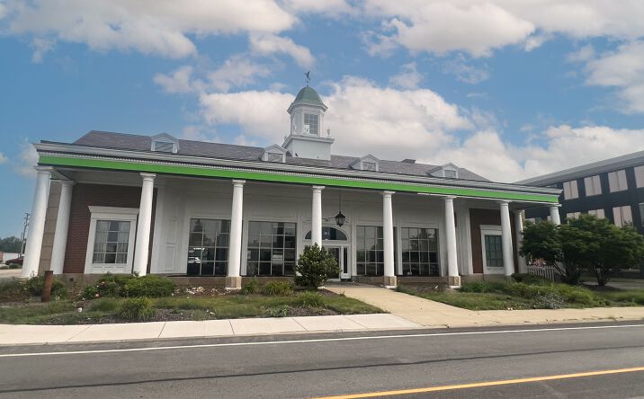 Pictures of Retail property located at 361 Midway Blvd, Elyria, OH 44035 for lease - image #1