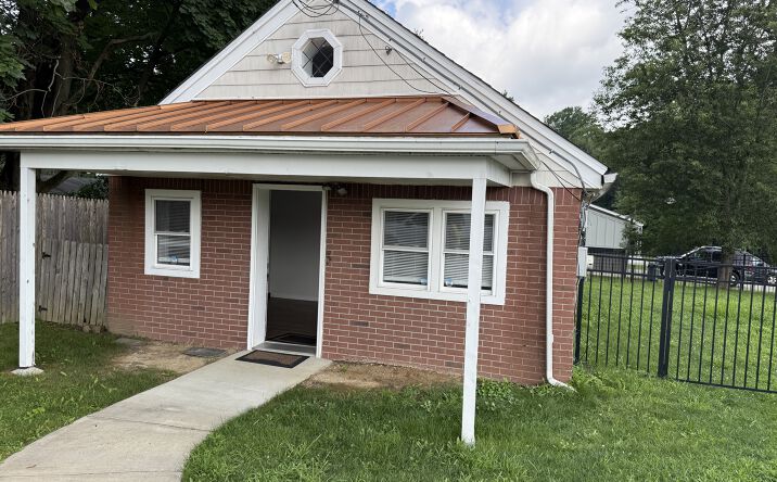 Pictures of Office property located at 68 Watkin Ave, Chadds Ford, PA 19317 for lease - image #1