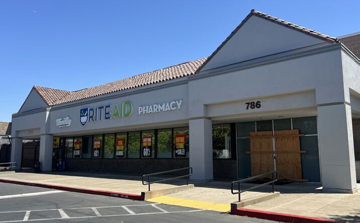 Pictures of Retail property located at 7860 Gerber Rd, Sacramento, CA 95828 for lease - image #1