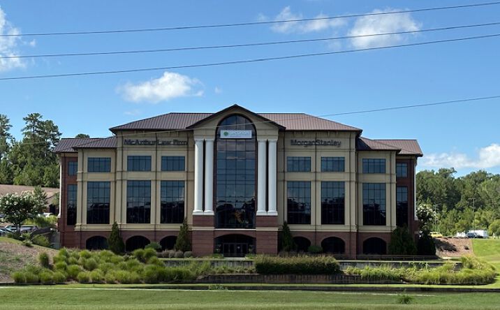 Pictures of Office property located at 6055 Lakeside Commons Dr, Macon, GA 31210 for lease - image #1
