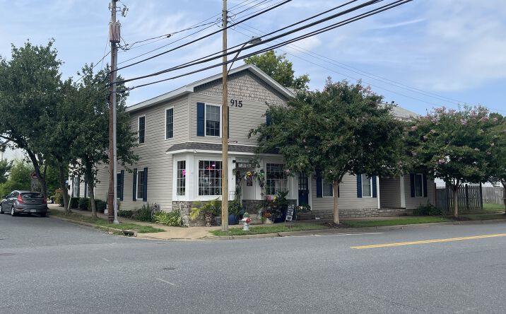 Pictures of Office property located at 915 Lafayette Blvd, Fredericksburg, VA 22401 for lease - image #1