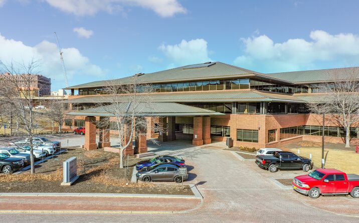 Pictures of Office property located at 808 Conagra Dr, Omaha, NE 68102 for lease - image #1