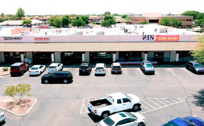Pictures of Retail property located at 13621 N 59th Ave, Glendale, AZ 85306 for lease - image #1