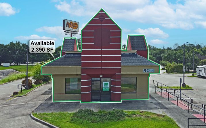 Pictures of Retail, Restaurant property located at 3885 Interstate 10,, Beaumont, TX 77705 for lease - image #1