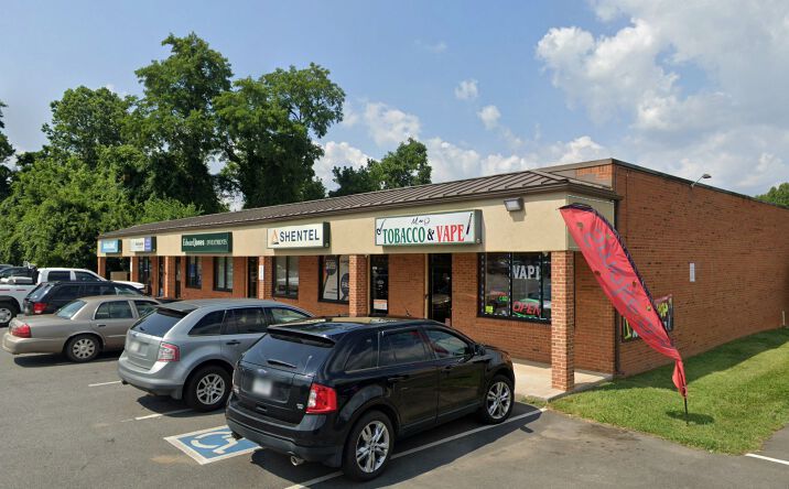 Pictures of Retail property located at 1525 Longwood Ave, Bedford, VA 24523 for lease - image #1