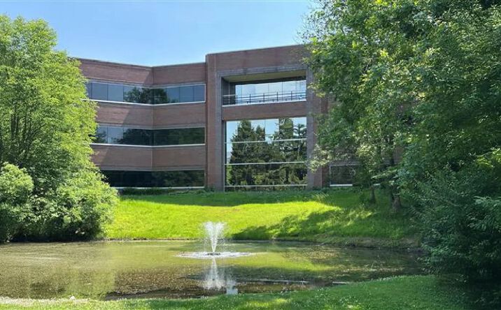 Pictures of Office property located at 8330 Allison Pointe Trail, Indianapolis, IN 46250 for lease - image #1