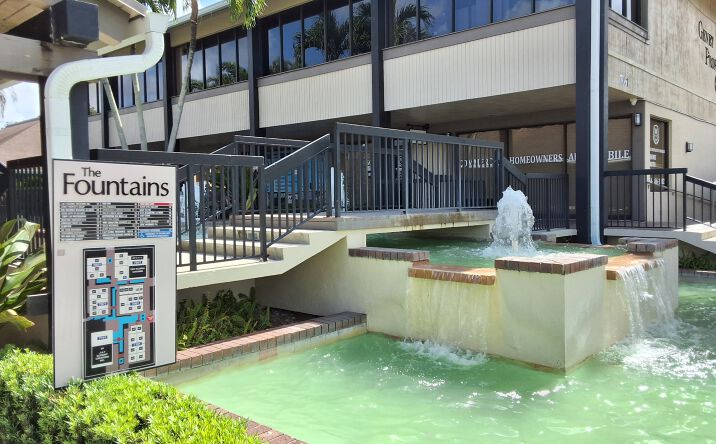 Pictures of Retail, Office property located at 7071 W Commercial Blvd, Tamarac, FL 33319 for lease - image #1