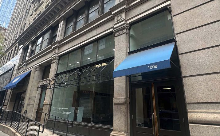 Pictures of Retail, Office property located at 1009 Chestnut Street, Philadelphia, PA 19107 for lease - image #1