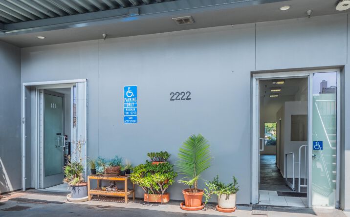 Pictures of Retail, Office property located at 2222 Pico Blvd, Santa Monica, CA 90405 for lease - image #1