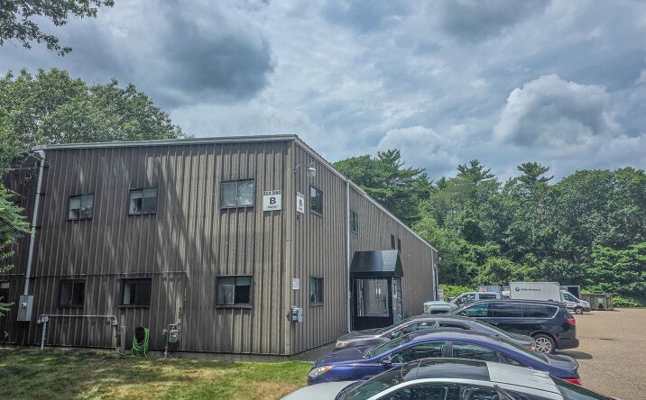 Pictures of Office, Industrial property located at 86 Tide Mill Rd, Hampton, NH 03842 for lease - image #1