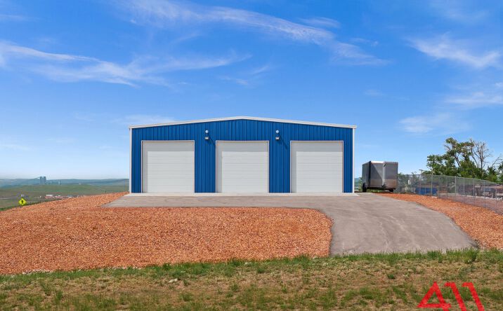 Pictures of Retail, Industrial property located at 912 N Gurley Ave, Gillette, WY 82716 for lease - image #1