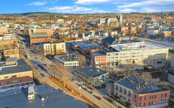 Pictures of Office property located at 177 Main St, Lewiston, ME 04240 for lease - image #1