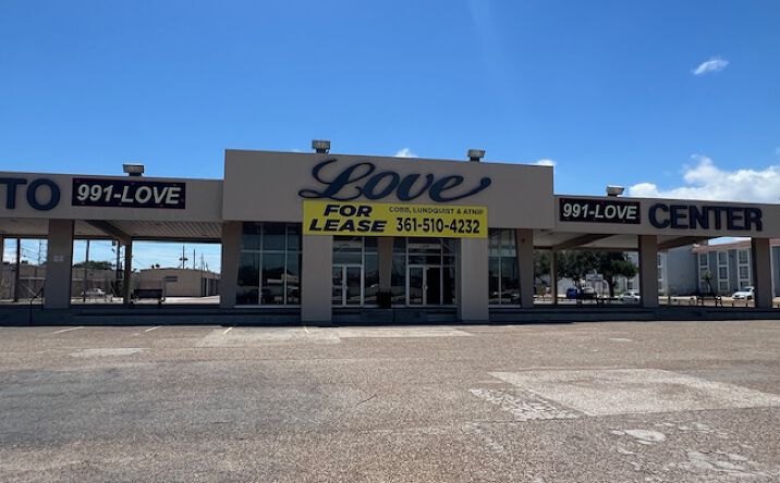 Pictures of Retail, Office, Special Purpose property located at 4401 S Padre Island Dr, Corpus Christi, TX 78411 for lease - image #1
