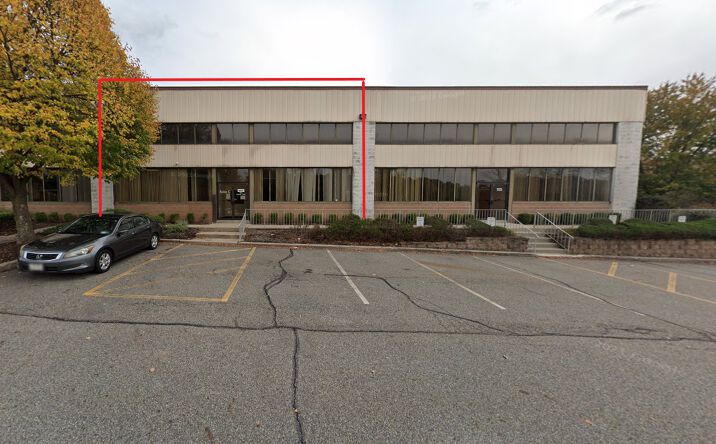 Pictures of Industrial property located at 706 Executive Blvd, Valley Cottage, NY 10989 for lease - image #1